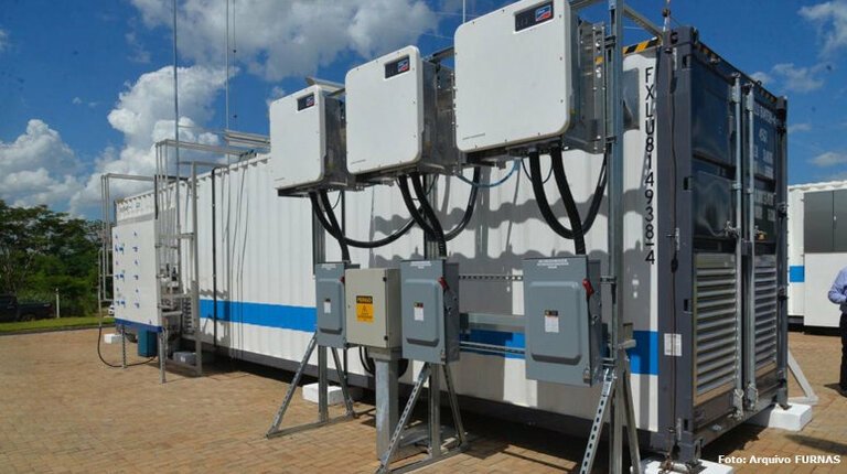 Inaugurada por FURNAS, planta de testes de produção de hidrogênio verde conta com soluções SMA